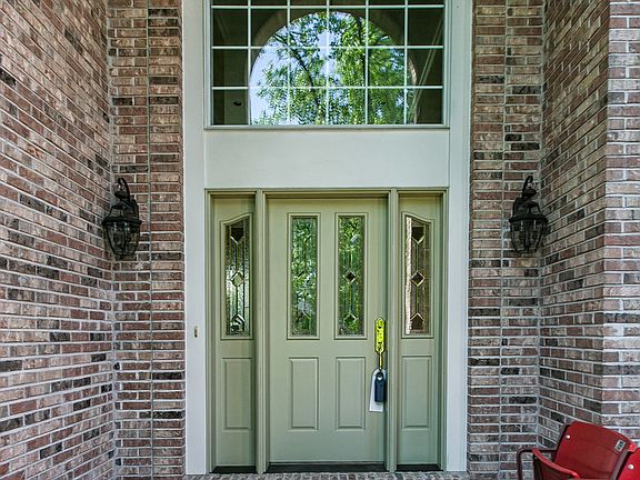 4th image of 12435 Elaine Dr