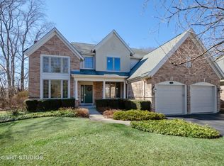 2720 Sunflower Ct, Glenview, IL 60026