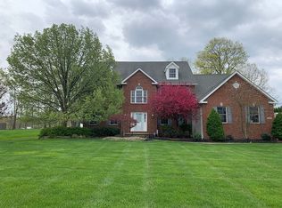 1484 Brooke Valley Ct, Broadview Heights, OH 44147