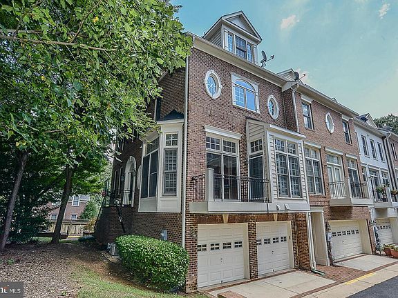 2nd image of 1642 Colonial Hills Dr