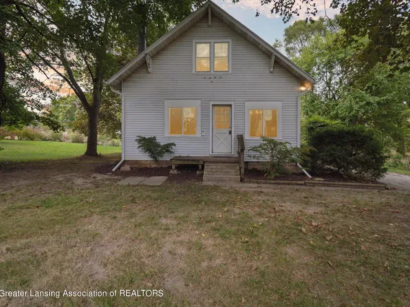 11484 W Columbia Rd, Eaton Rapids, MI 48827