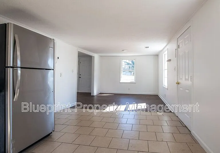 119 Wheeler Dr — Photo 18