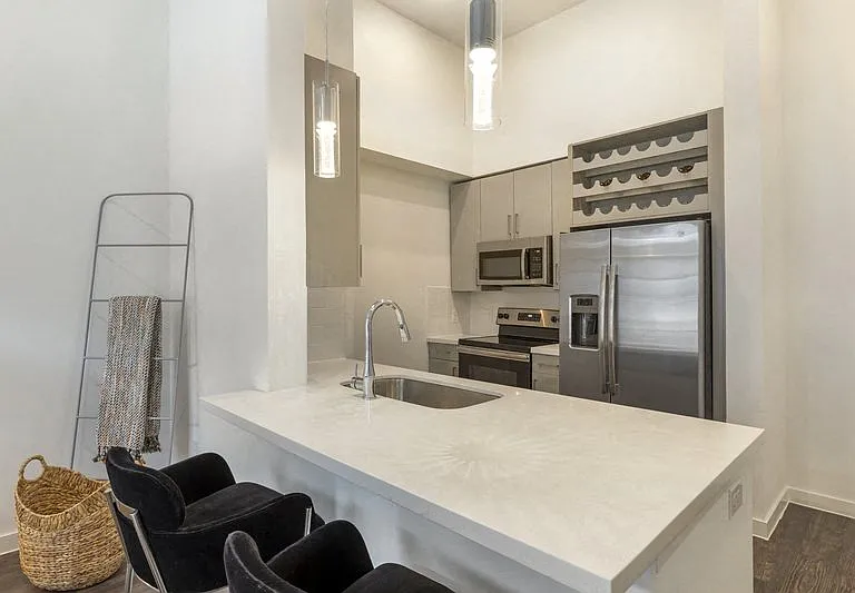 Bell CityLine I — Photo 2