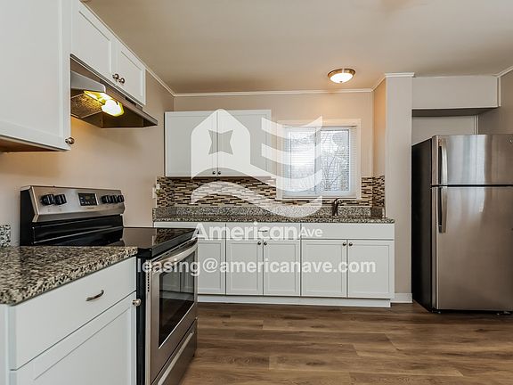 256725_005_wm_-_kitchen_13533212.jpg