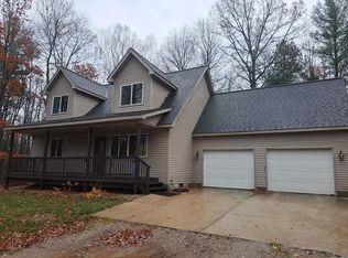 1866 Littlefield Dr, Farwell, MI 48622