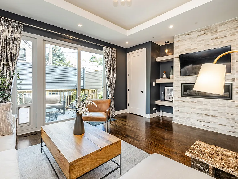 2236 W Shakespeare Ave — Photo 11