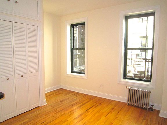 5th image of 270 6th Ave APT 3