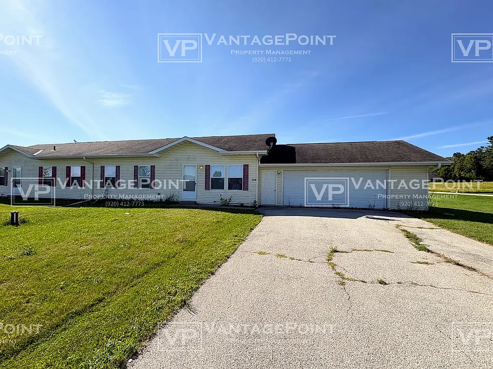 456 Gator Ln #B