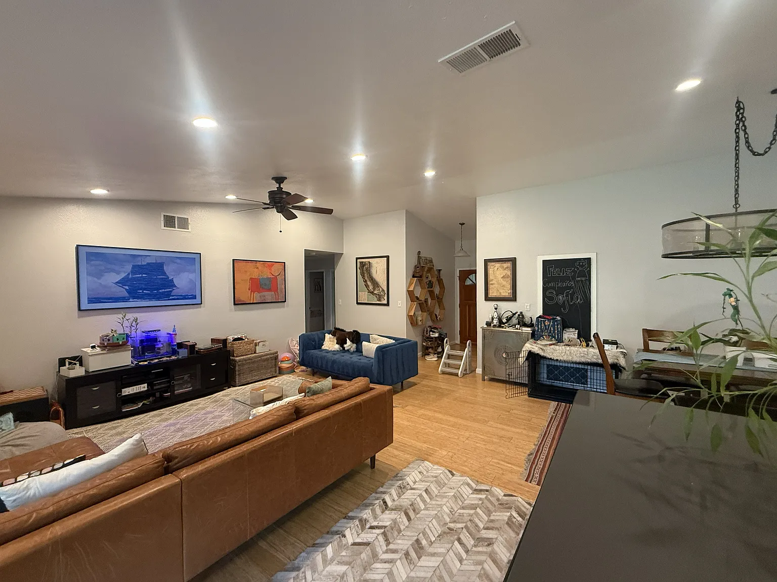 3 bed, 1530 sqft, $3,700 — Photo 4