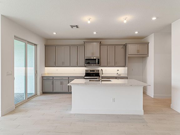 4th image of 3538 NW Solange Court