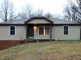 2707 Knob Ct, Clarksville, TN 37043