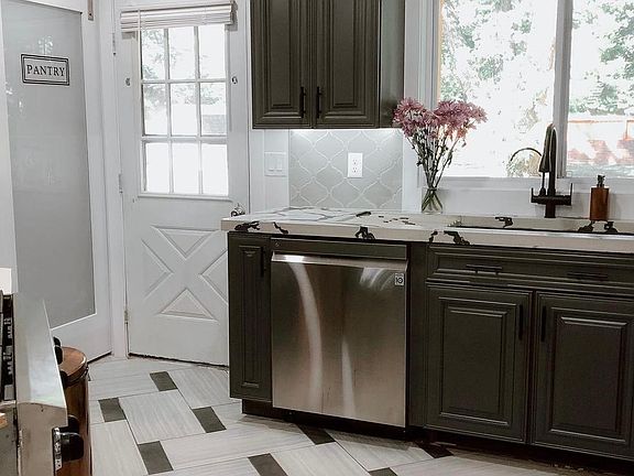 5th image of 9988 Kimberly Ln