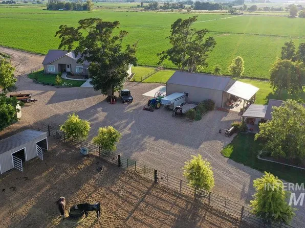 561 Mausling Rd, Adrian, OR 97901