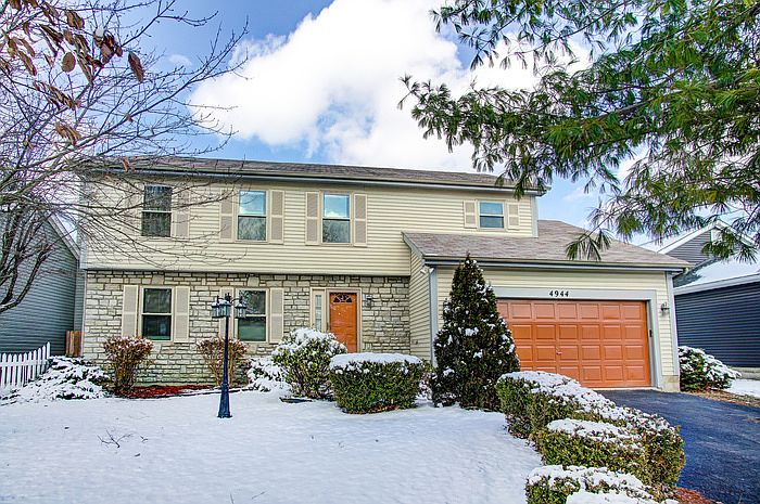 1st image of 4944 Hilliard Oaks Ct