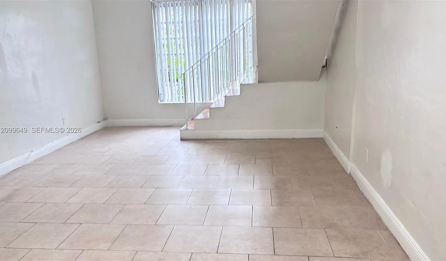 Castle Apts Condo — Photo 2
