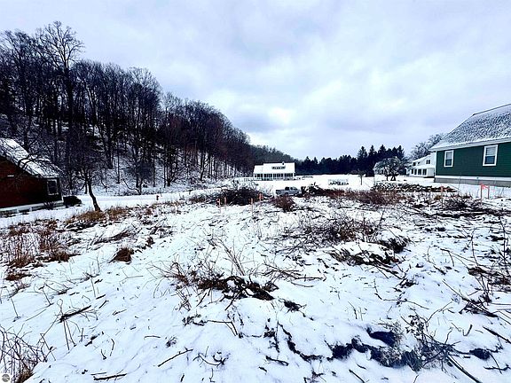 2nd image of 10955 W Pitch Apple Ln