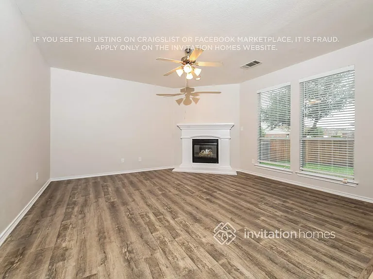 6101 Farrah Dr — Photo 2