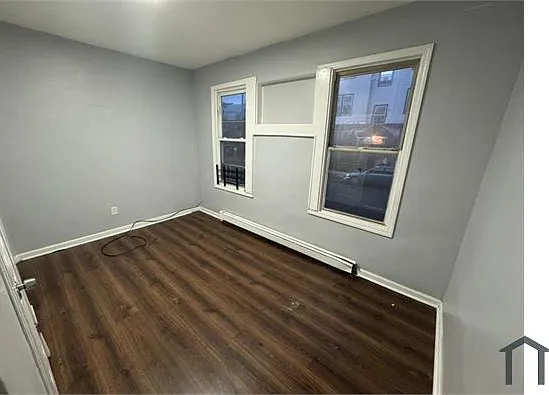 53 Tillinghast St #1L — Photo 3
