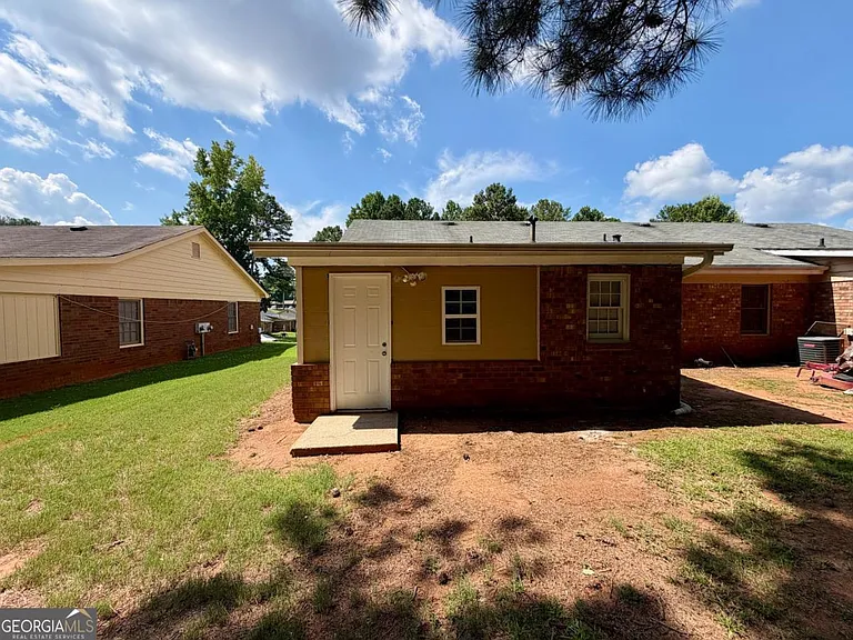 1780 Southgate Ln SE — Photo 13