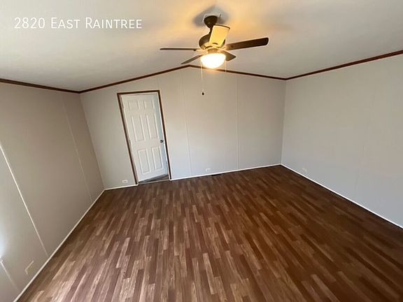 4th image of 2820 E Raintree Dr