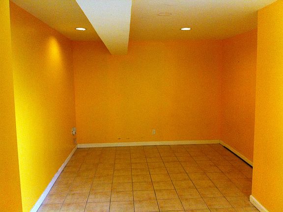 3rd image of 18 Medway St #13