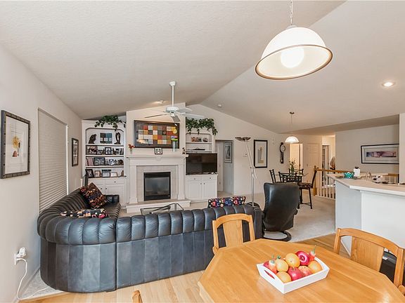 5th image of 6113 NW 49th St