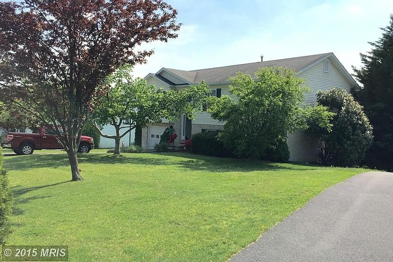 1st image of 115 Providence Dr