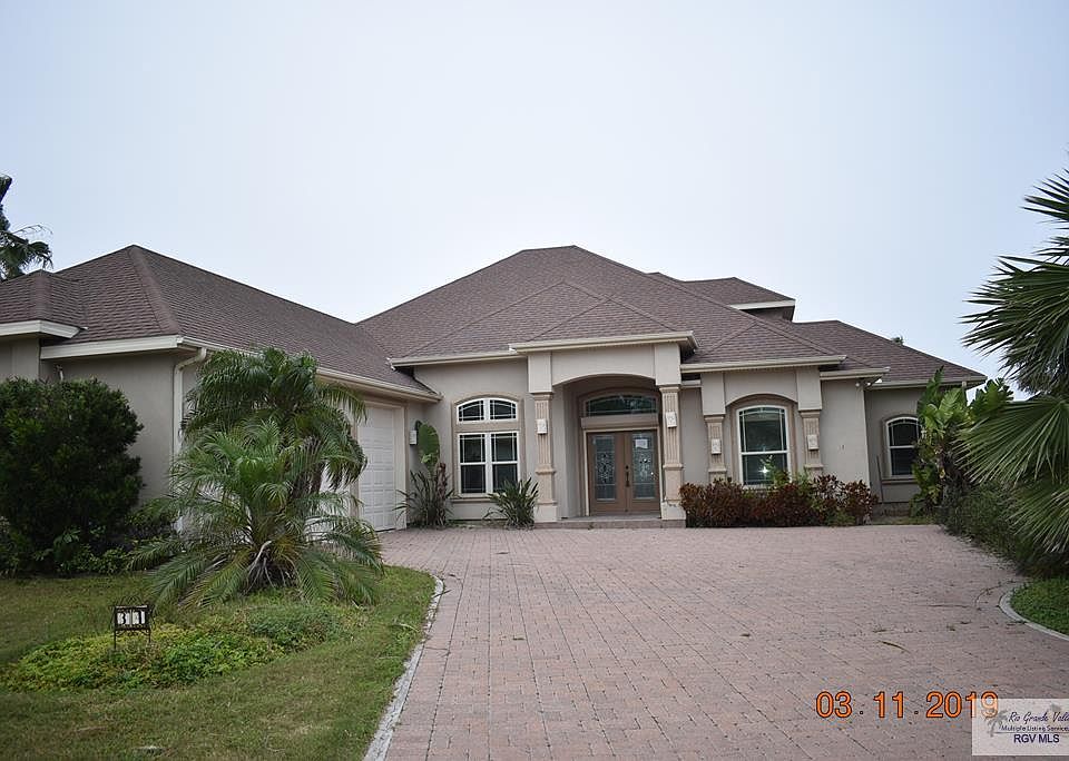 1st image of 34 Laguna Madre Dr