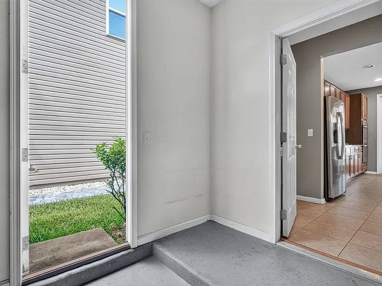 263 Gilmore Ln — Photo 36