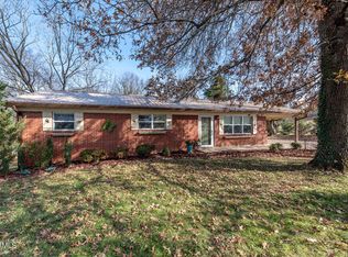130 Garwood Ln, Maryville, TN 37803