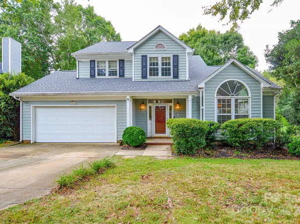 7425 Reedy Creek Rd, Charlotte, NC 28215