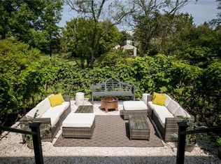 174 Reservoir Rd, Middletown, RI 02842