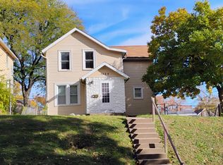 1529 Esplanade Ave, Davenport, IA 52803