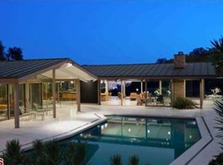 7674 Woodrow Wilson Dr, Los Angeles, CA 90046
