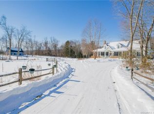 7 Cooley Rd, North Granby, CT 06060