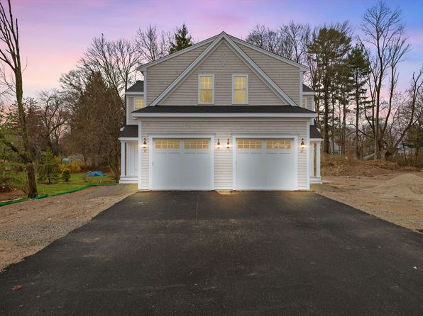 29 Leonard St #29, Bridgewater, MA 02324