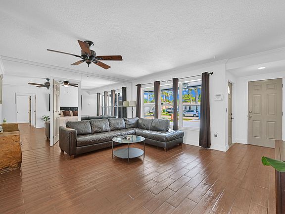 4th image of 11600 NW 30th Place