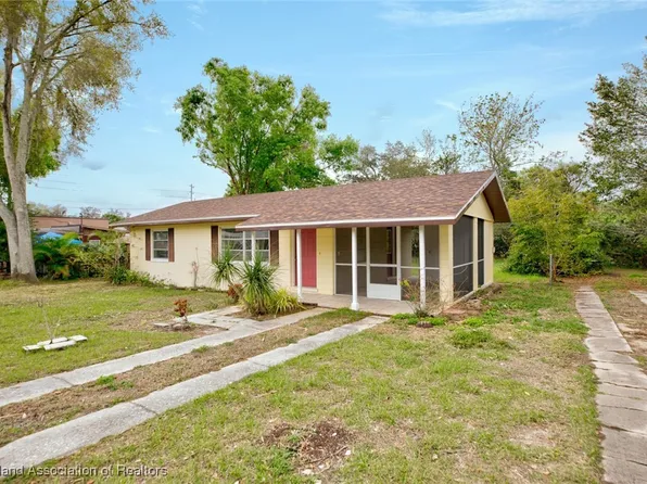 1218 Hotiyee Ave, Sebring, FL 33870