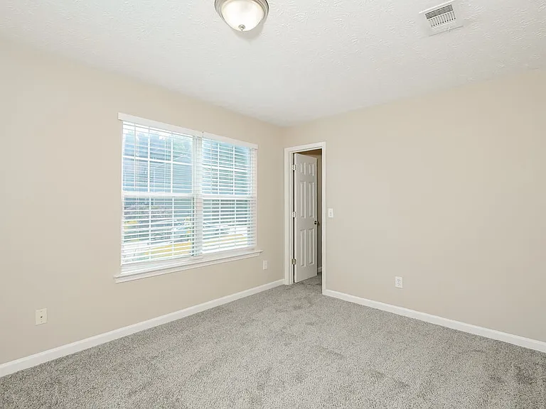 1172 Eastmill Cv — Photo 14