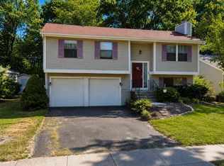 4115 Berrybush Dr, Columbus, OH 43230