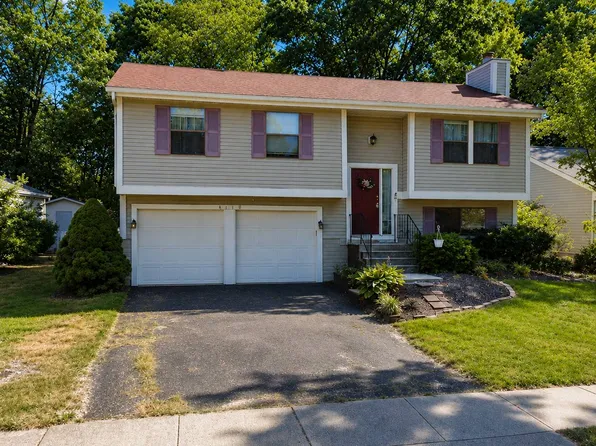 4115 Berrybush Dr, Columbus, OH 43230