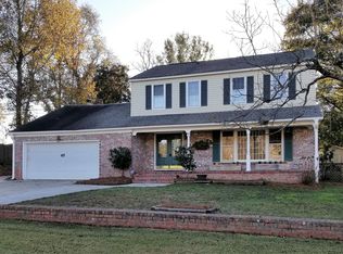 5807 W Lakeside Dr, Hanahan, SC 29410