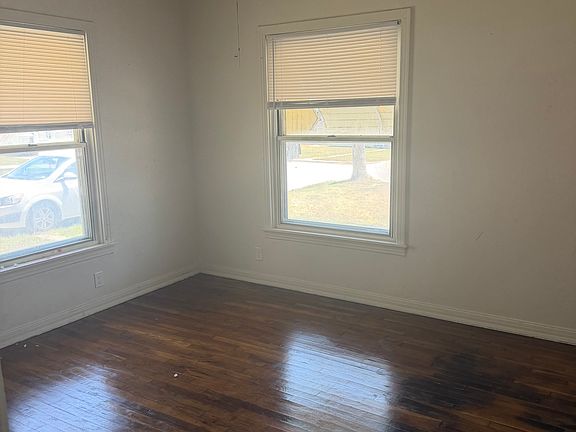 2nd image of 7408 Mohawk Ave