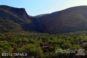 Coronado Nat'l Forest adjoins east side
