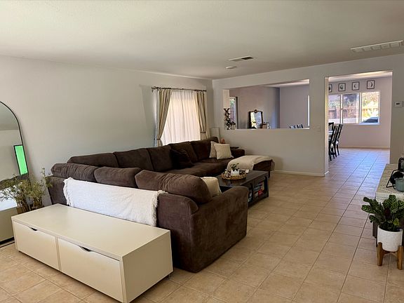 3rd image of 5924 Vista Santa Catarina