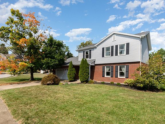 5th image of 326 Westminster Dr