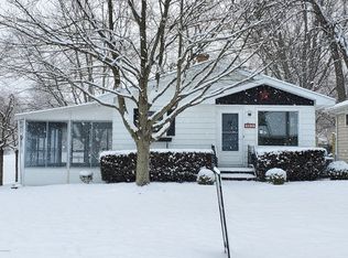 4188 Hillsdale Ave NE, Grand Rapids, MI 49525