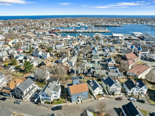 23 Mount Vernon St #3, Gloucester, MA 01930