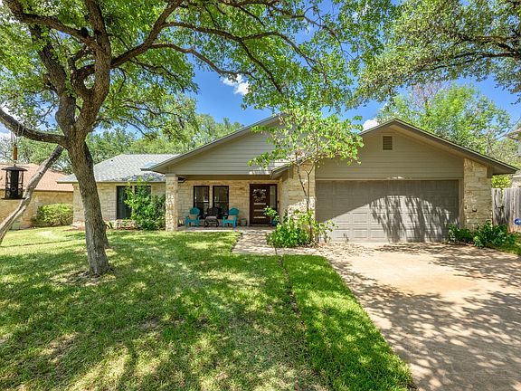 2nd image of 3106 Honey Tree Ln
