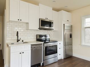 571 Valley St APT 3, Seattle, WA 98109